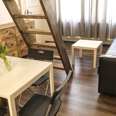 Freedom Rooms & Apartments Prag Exterior foto