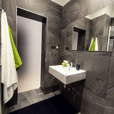 Freedom Rooms & Apartments Prag Exterior foto