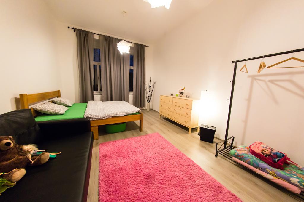 Freedom Rooms & Apartments Prag Exterior foto