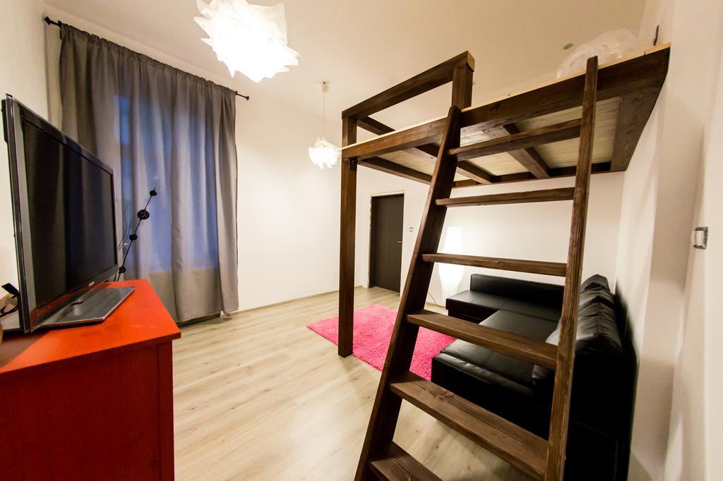 Freedom Rooms & Apartments Prag Exterior foto