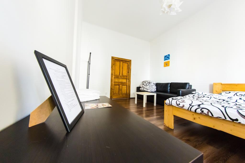 Freedom Rooms & Apartments Prag Exterior foto