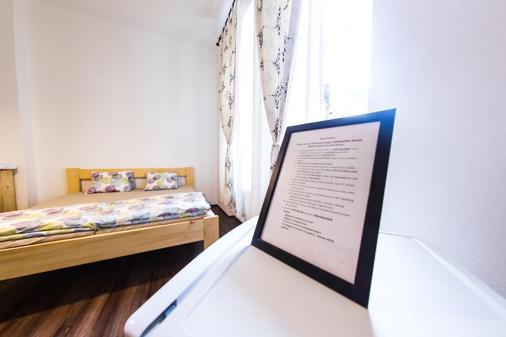 Freedom Rooms & Apartments Prag Exterior foto